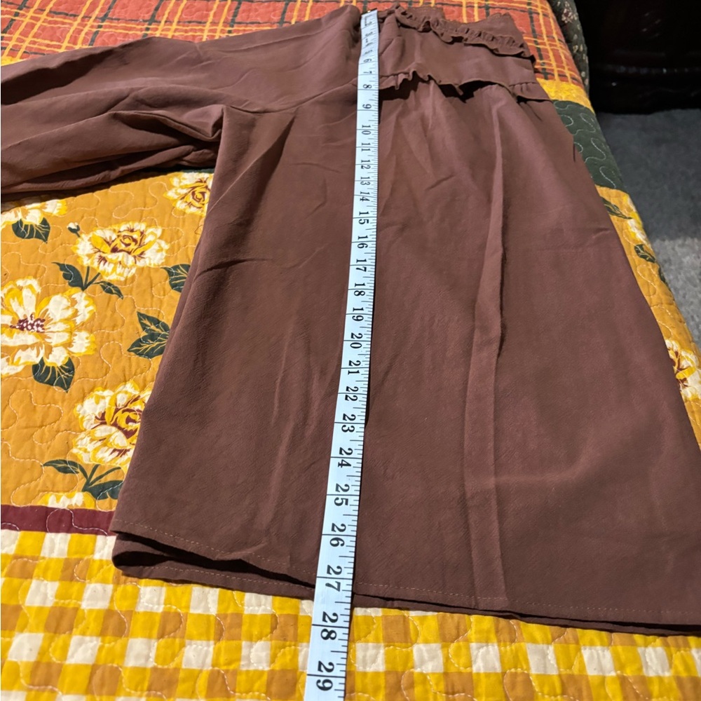 NWOT Women's Ruffled Brown Top - Picture 8 of 11